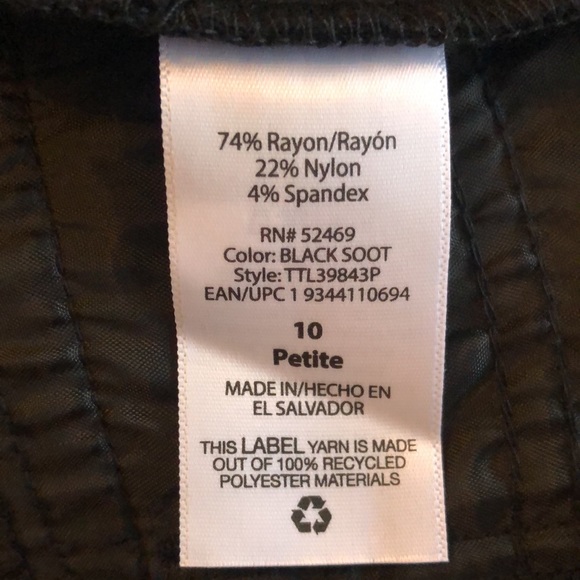 Time & Tru NWT Straight Through The Hip Black Pants - Picture 2 of 3